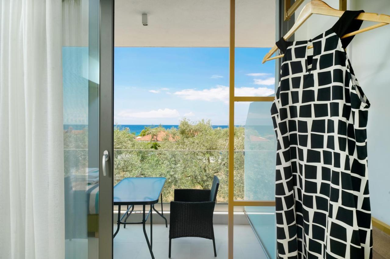 Miracle Suites By Klisma Beach Skála Kallirákhis Zewnętrze zdjęcie